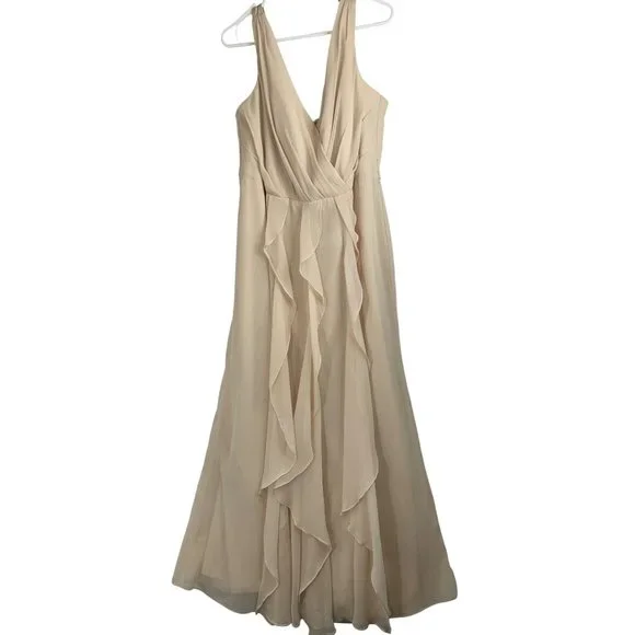 Vera Wang White Dresses | Vera Wang White Bridesmaid Dress Size 16 Nwot No Belt Cascade Ruffle Beige 6746 | Color: Cream | Size: 16 | Roxxyplays's Vera Wang White Dresses | Vera Wang White Bridesmaid Dress Size 16 Nwot No Belt Cascade Ruffle Beige 6746 | Color: Cream | Size: 16 | Roxxyplays's